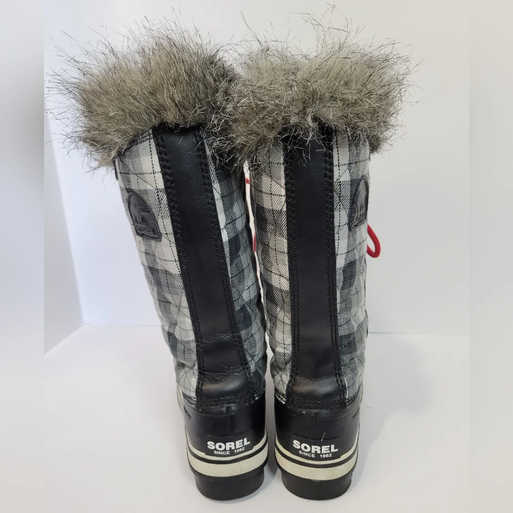 Sorel Joan Of Artic NL1797-010 Black Plaid Faux Fur Waterproof Lace-up Boots